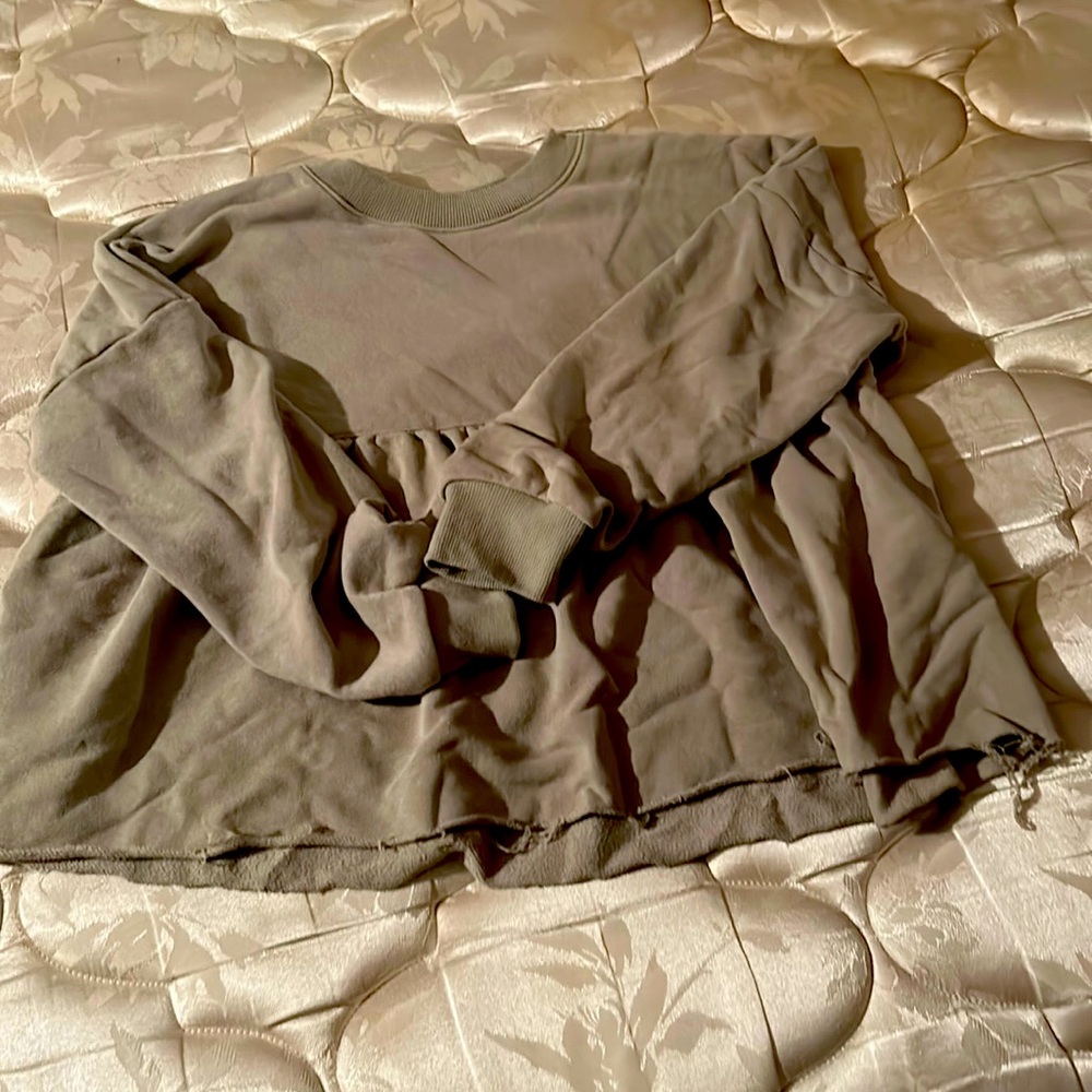 Mod Ref Cropped Sweatshirt